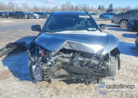 2025 Toyota Corolla Cross Se z USA, uszkodzony, nr VIN 7MUFBABGXSV086671